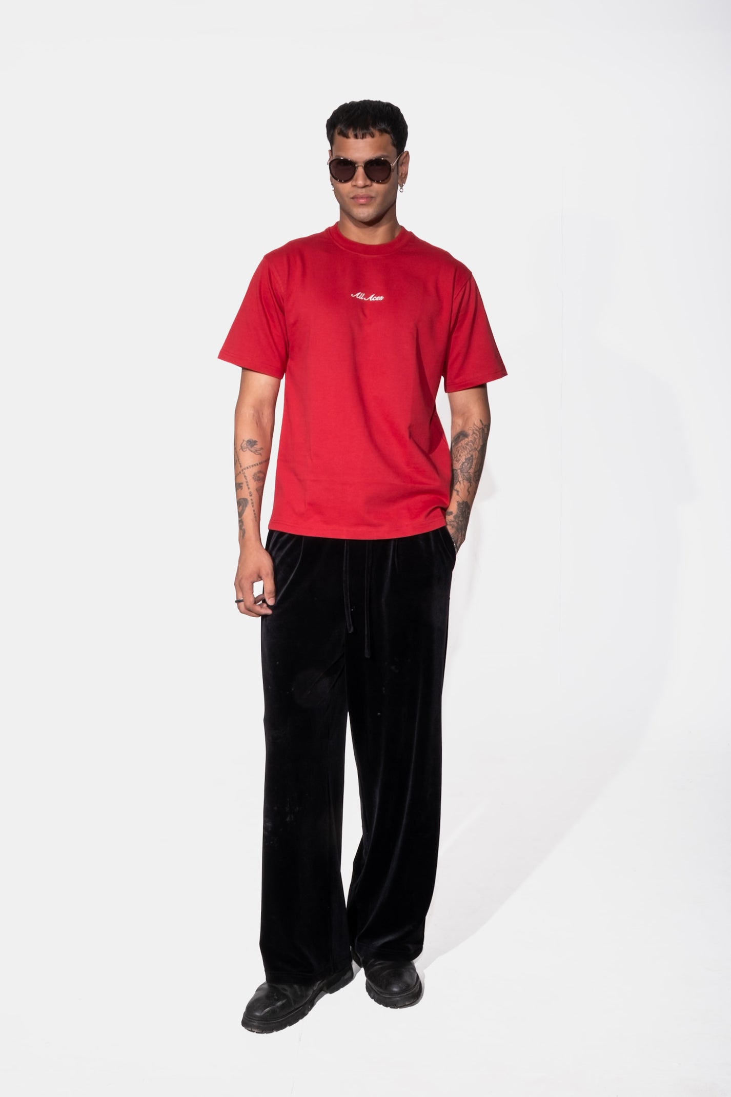 CLASSIC T-SHIRT - RED
