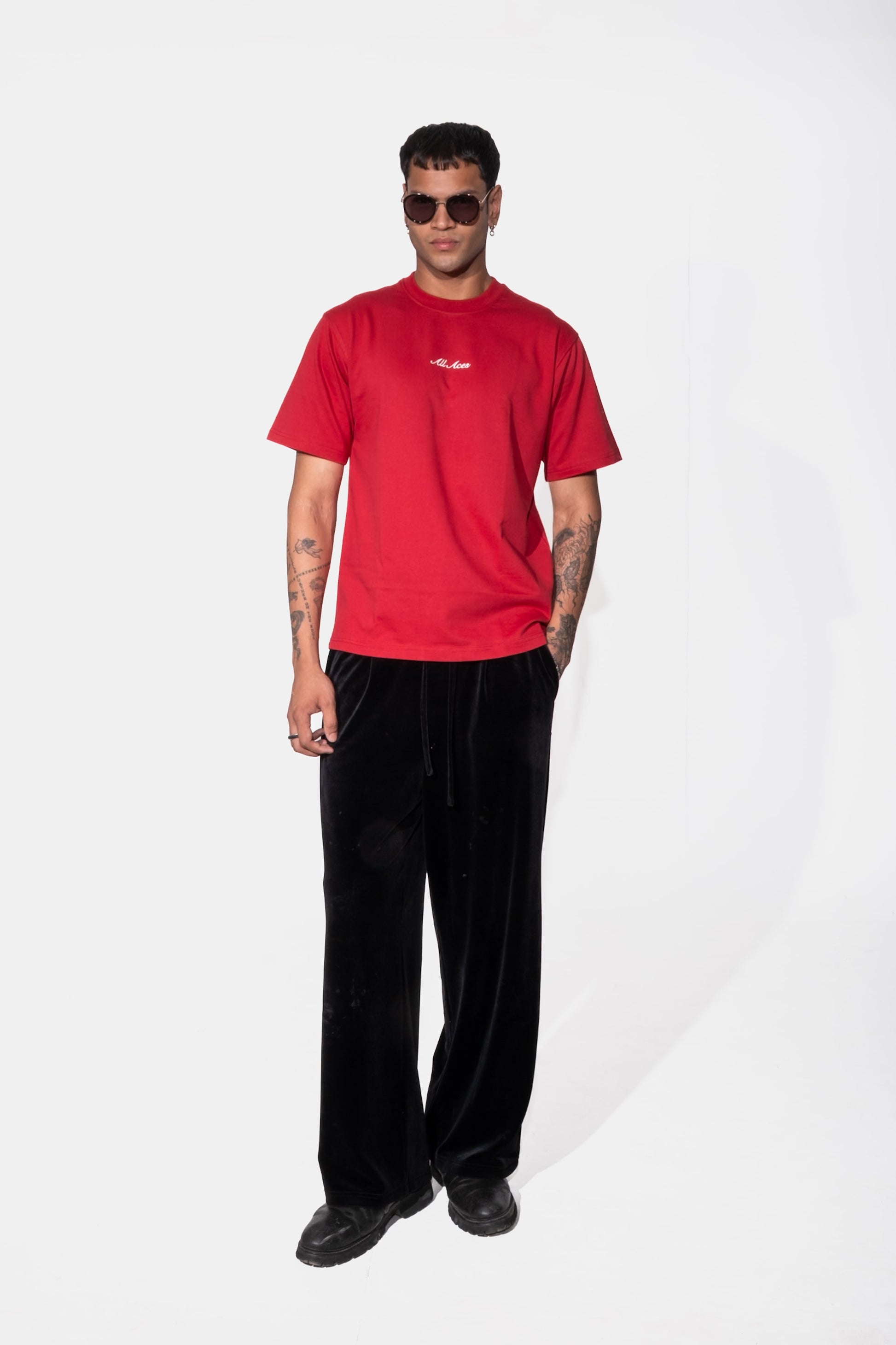 CLASSIC T-SHIRT - RED