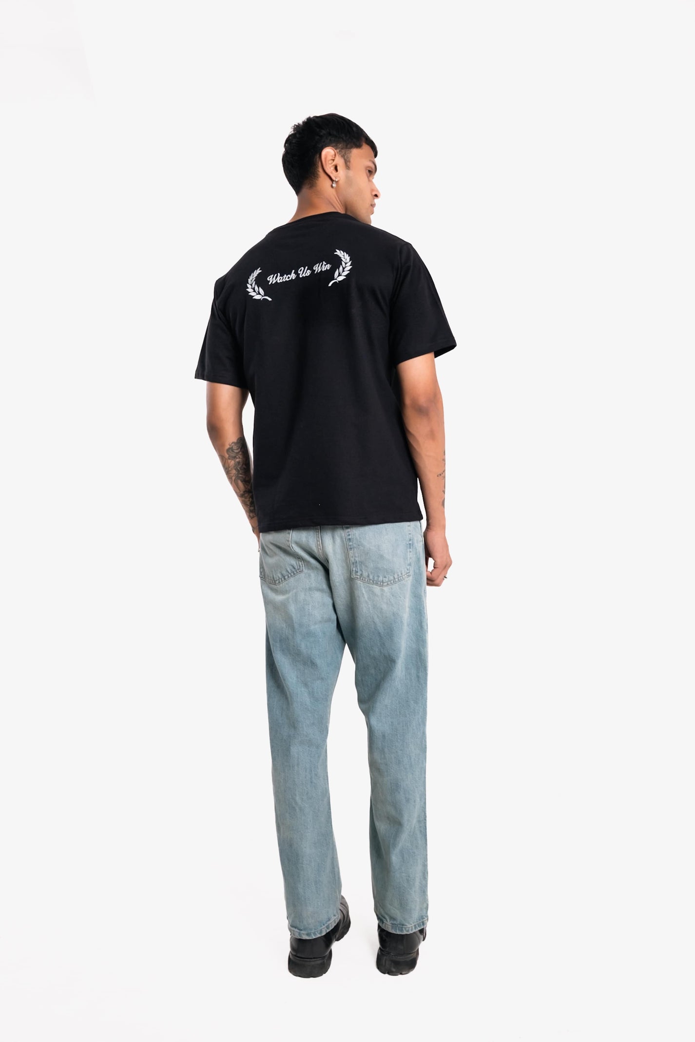 CLASSIC T-SHIRT - BLACK